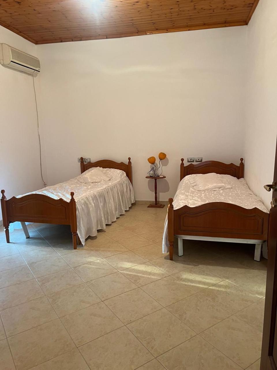 Nori House Hotel Vlore Luaran gambar